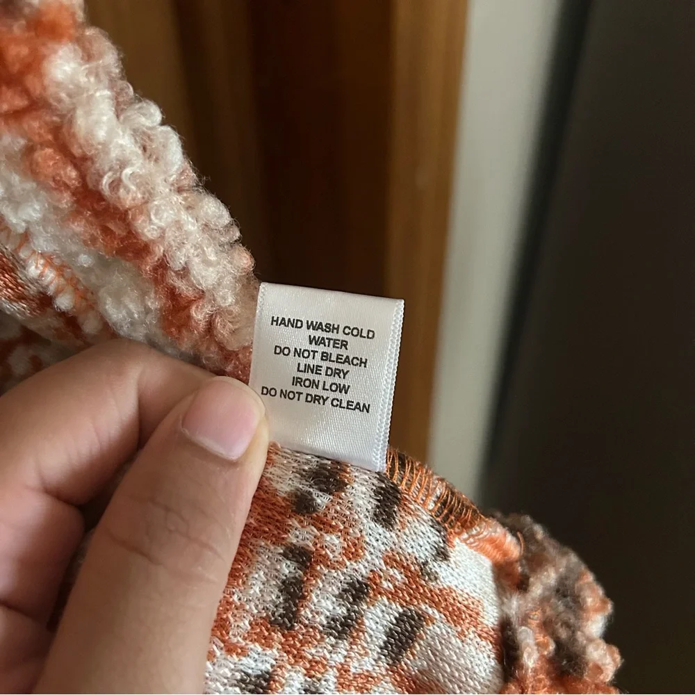 HYFVE Plaid Teddy Jacket - Cream, Orange, Brown - Picture 7 of 7